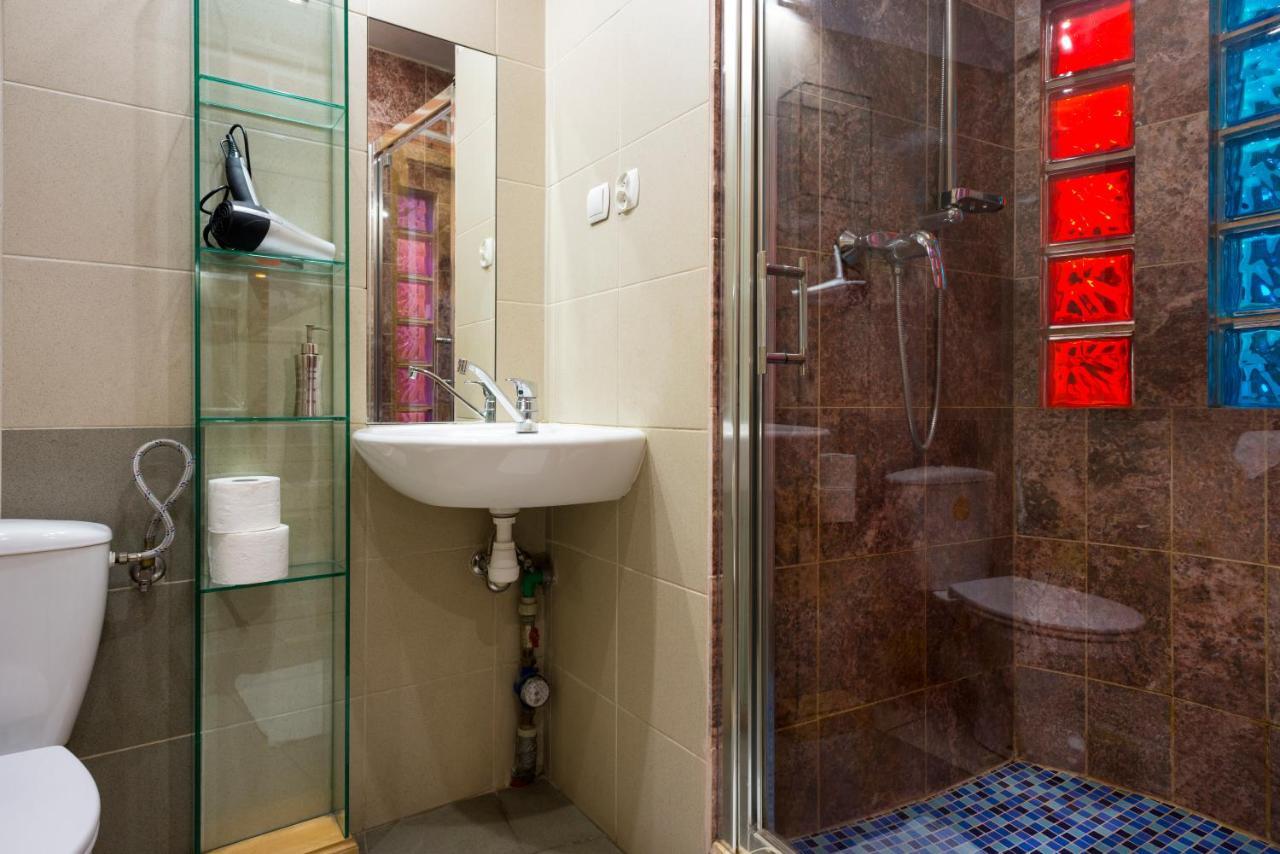 كراكوفيا Krowoderska Apartments المظهر الخارجي الصورة