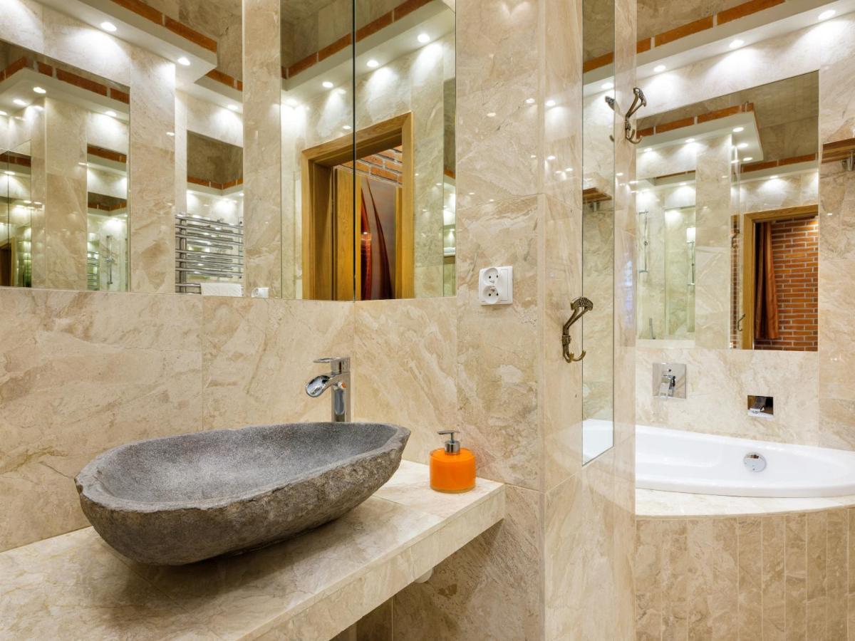كراكوفيا Krowoderska Apartments المظهر الخارجي الصورة