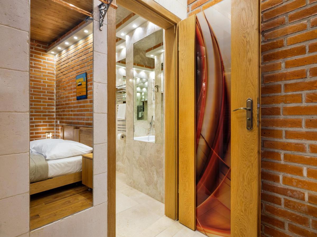 كراكوفيا Krowoderska Apartments المظهر الخارجي الصورة